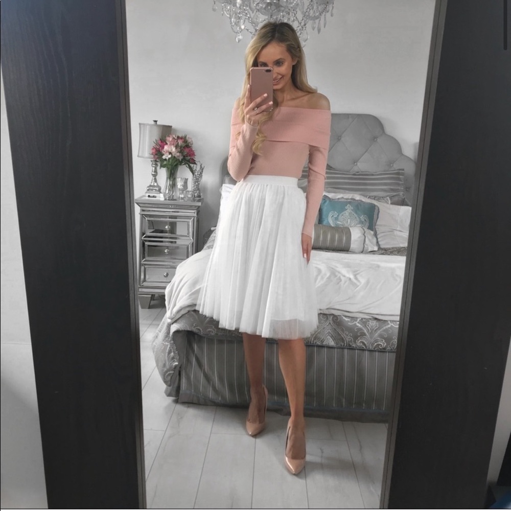 LAST 2!!!! Off the Shoulder Knitwear Pink Crop Top - Picture 7 of 8